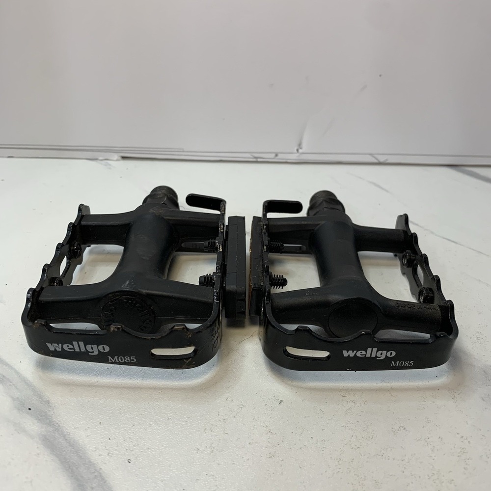 WELLGO MO85 BIKE PEDALS SHIMANO BOX TPP 4035 CATEYE RR